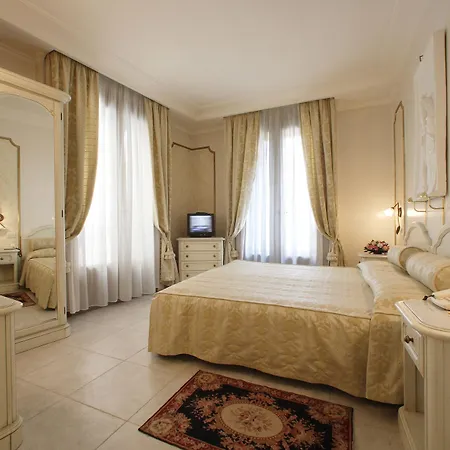 Hotel Majestic Toscanelli 4*