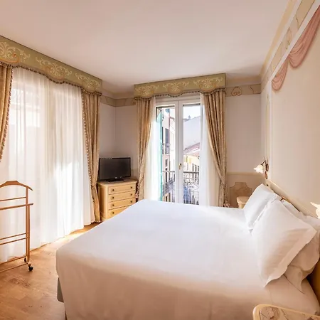 Hotel Majestic Toscanelli 4*